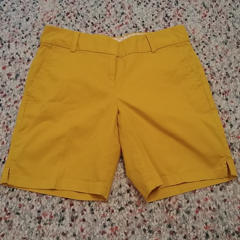Loft Riviera Mustard Short-4